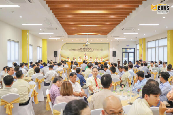 Buổi gặp mặt đối tác 2026 của Tập đoàn Bcons với sự tham dự đông đủ của các đại diện nhà thầu và Ban lãnh đạo