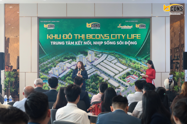 Bà Lâm Nguyệt Thanh Ngân – Chủ tịch HĐQT Công ty BĐS Sao Kim phát biểu
