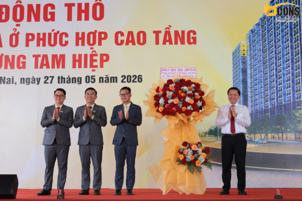 Đại diện Bcons và lãnh đạo chính quyền cùng tham dự sự kiện động thổ